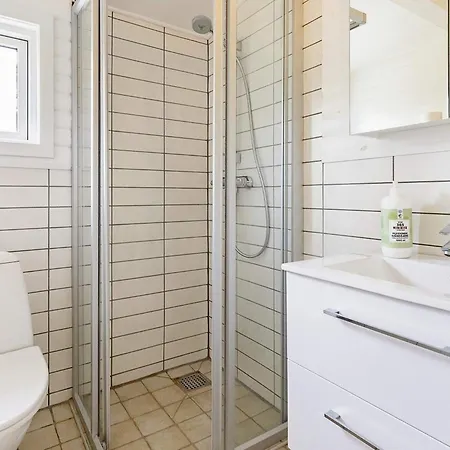 4 Star In Stege-by Traum