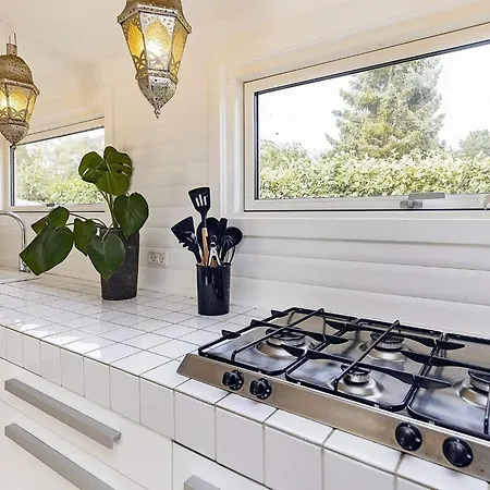 4 Star In Stege-by Traum *