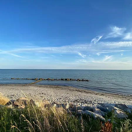 4 Star In Stege-by Traum *